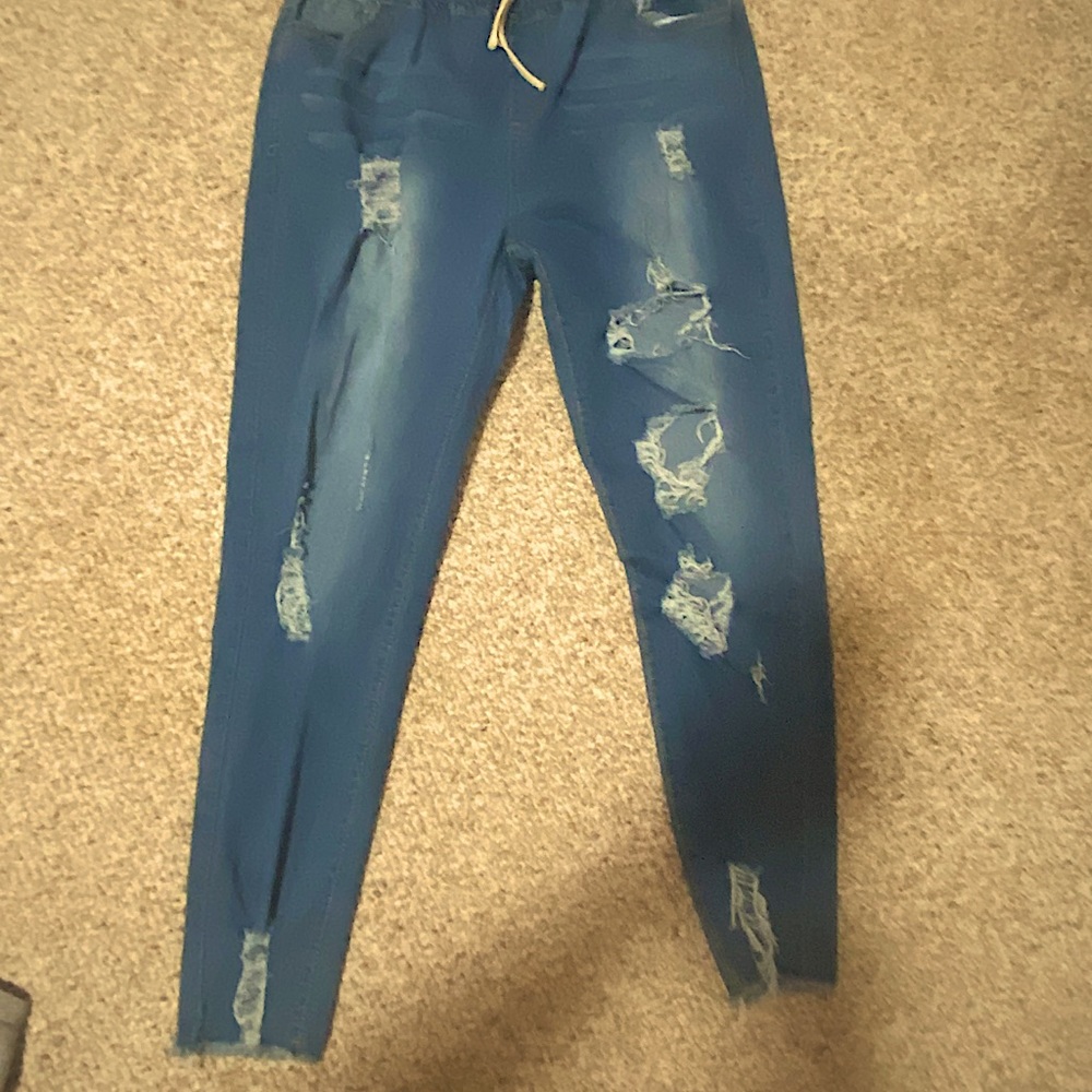 Holy Holey Holie? Jeans